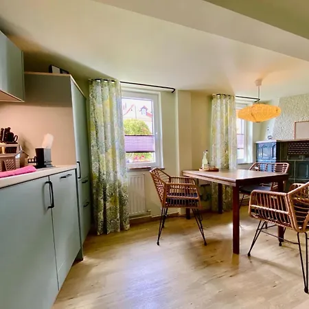 „schlupfwinkel“, Kostenloser Parkplatz, Vollausstattung Ilmenau