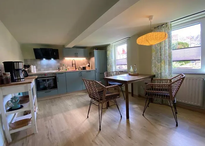 „schlupfwinkel“, Kostenloser Parkplatz, Vollausstattung Ferienhaus Ilmenau