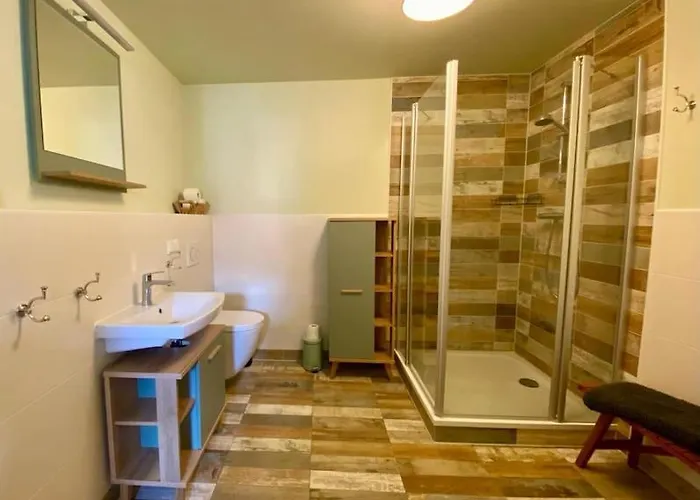 Ferienhaus „schlupfwinkel“, Kostenloser Parkplatz, Vollausstattung Ilmenau