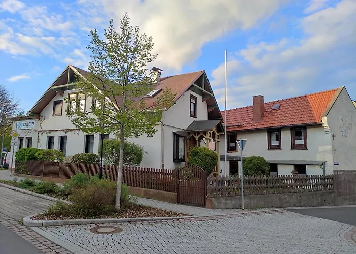 „schlupfwinkel“, Kostenloser Parkplatz, Vollausstattung Ferienhaus Ilmenau